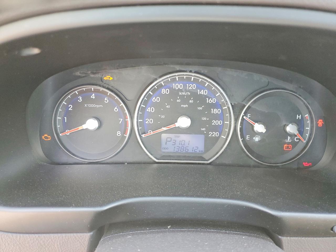 2010 HYUNDAI SANTA FE SE photo 17