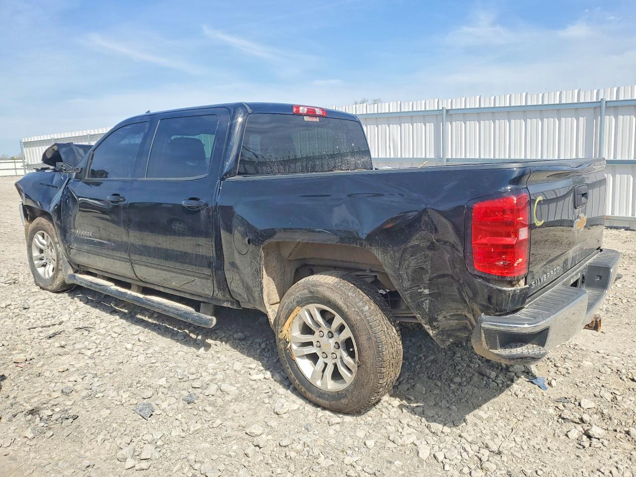 2015 CHEVROLET SILVERADO K1500 LT photo 3