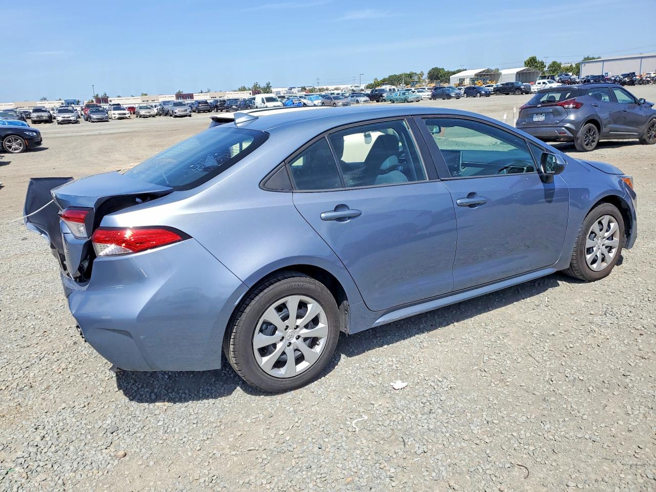 2020 TOYOTA COROLLA LE photo 5