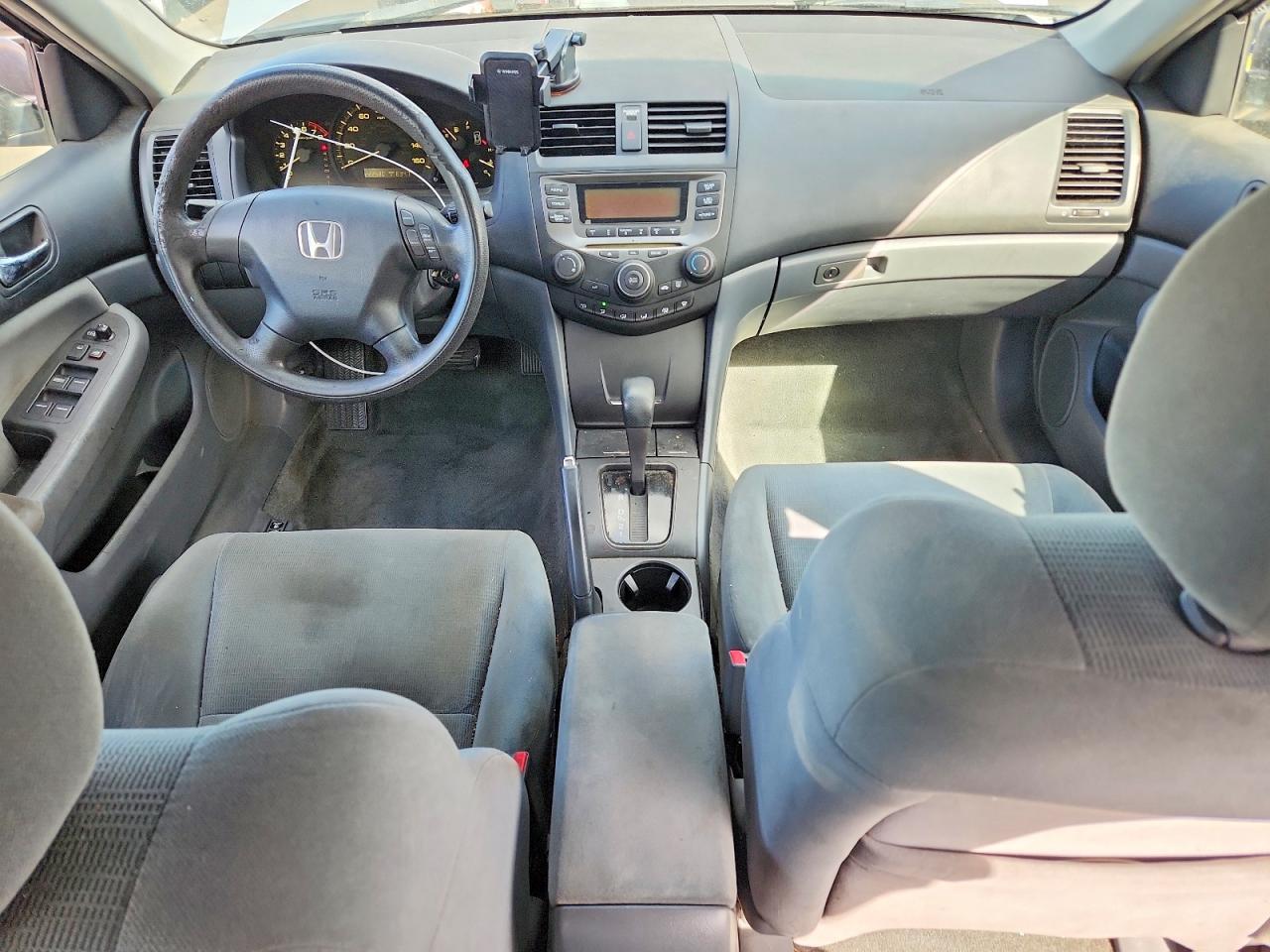 2006 HONDA ACCORD LX photo 22