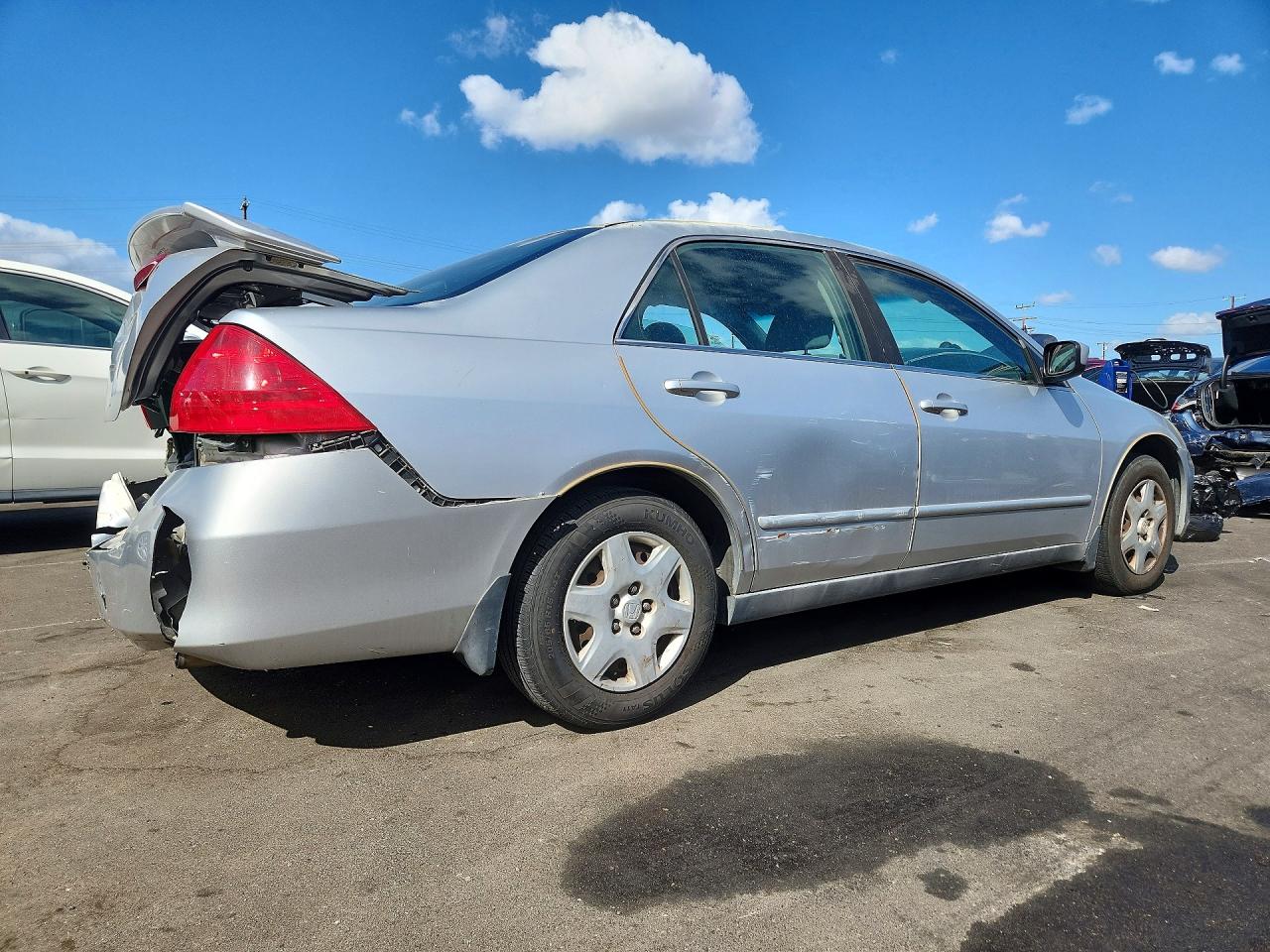 2006 HONDA ACCORD LX photo 7