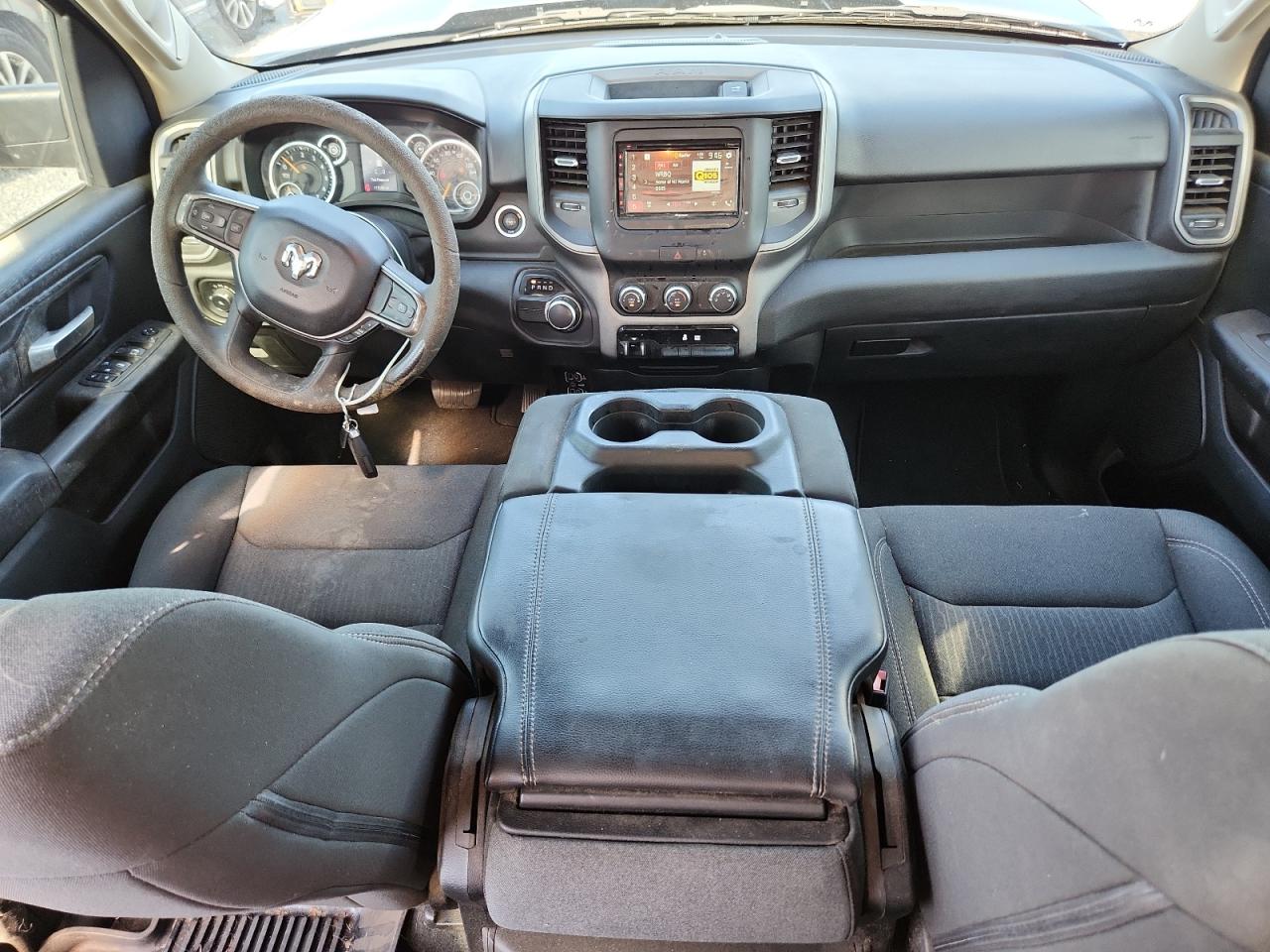 2019 RAM 1500 TRADESMAN photo 22