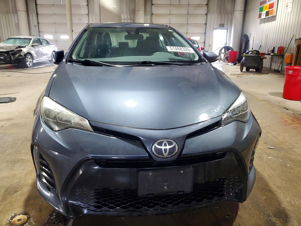 2017 TOYOTA COROLLA SE photo 5