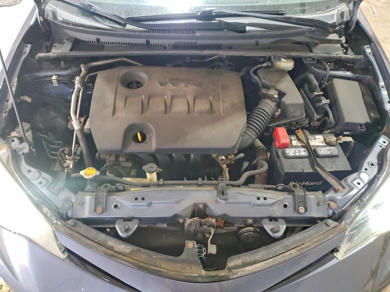 2017 TOYOTA COROLLA SE photo 11