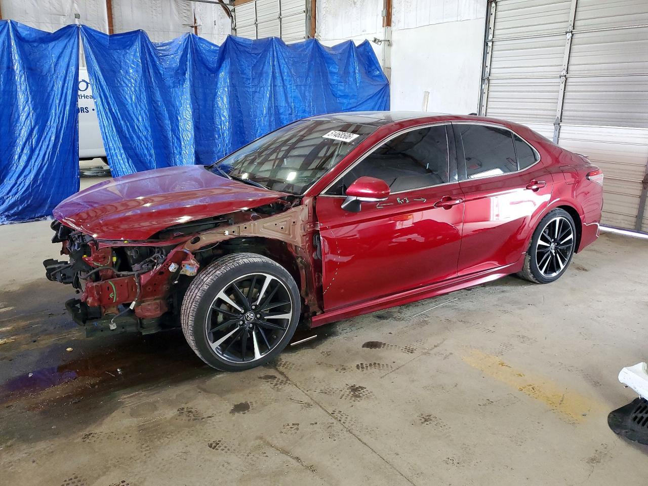 2018 TOYOTA CAMRY