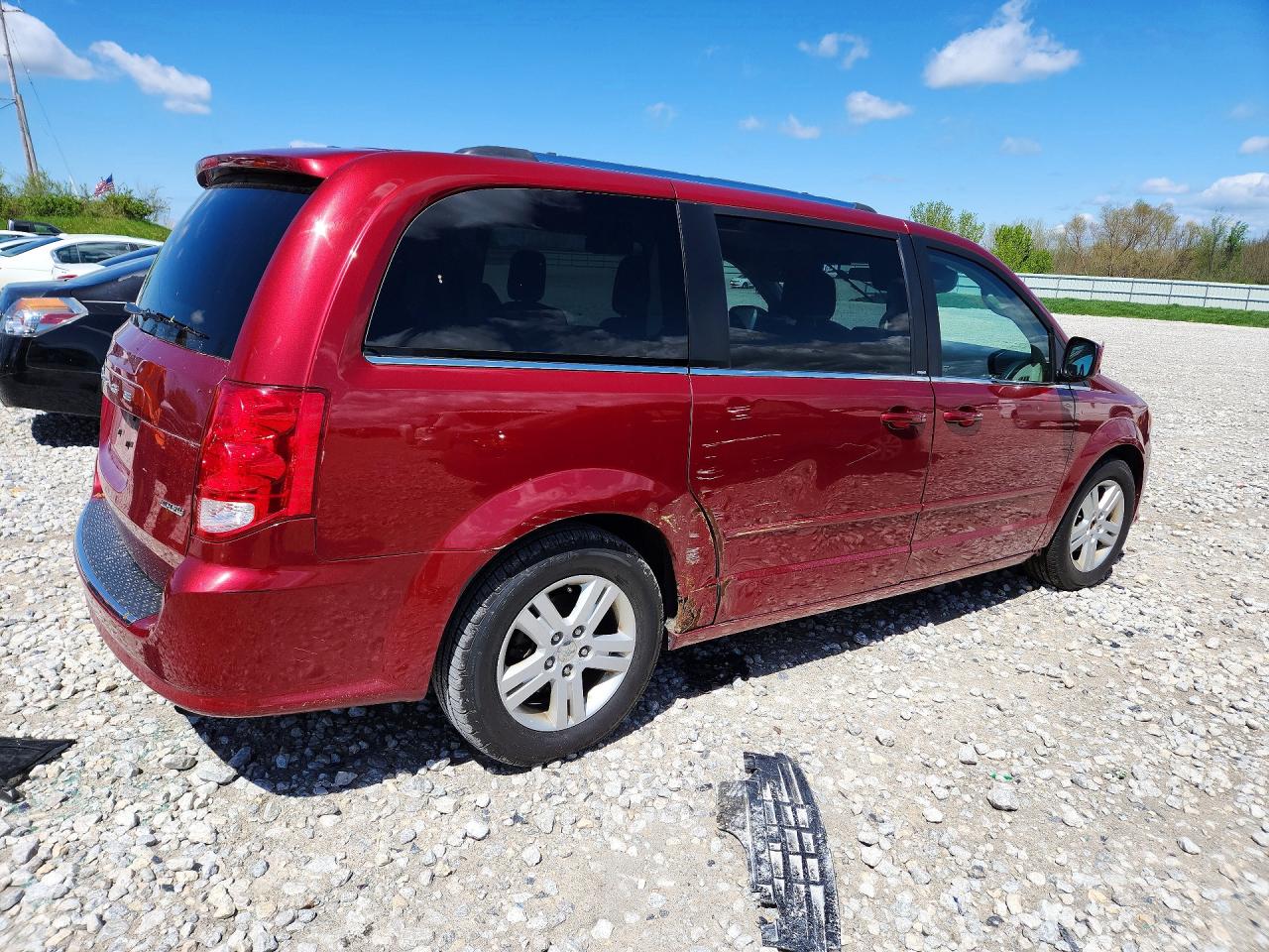 2011 DODGE GRAND CARAVAN CREW photo 5
