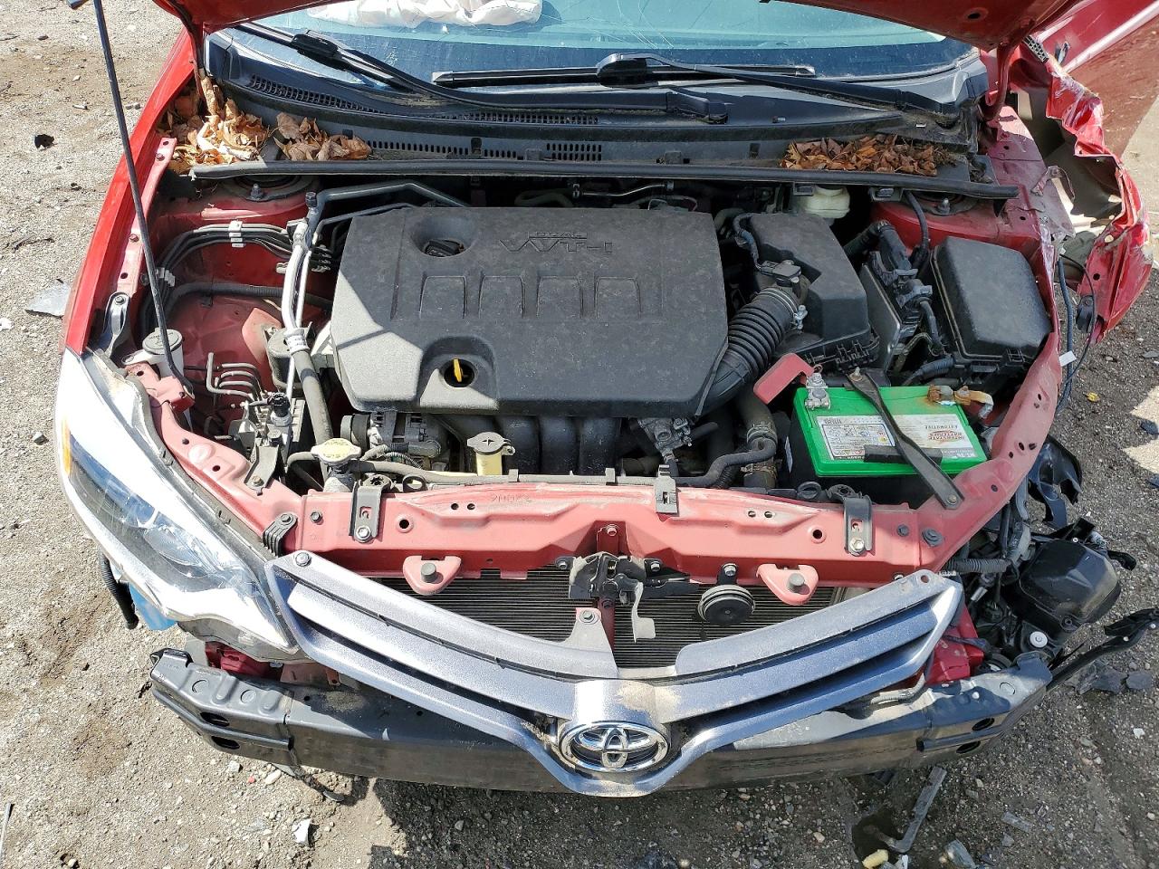 2015 TOYOTA COROLLA LE photo 31