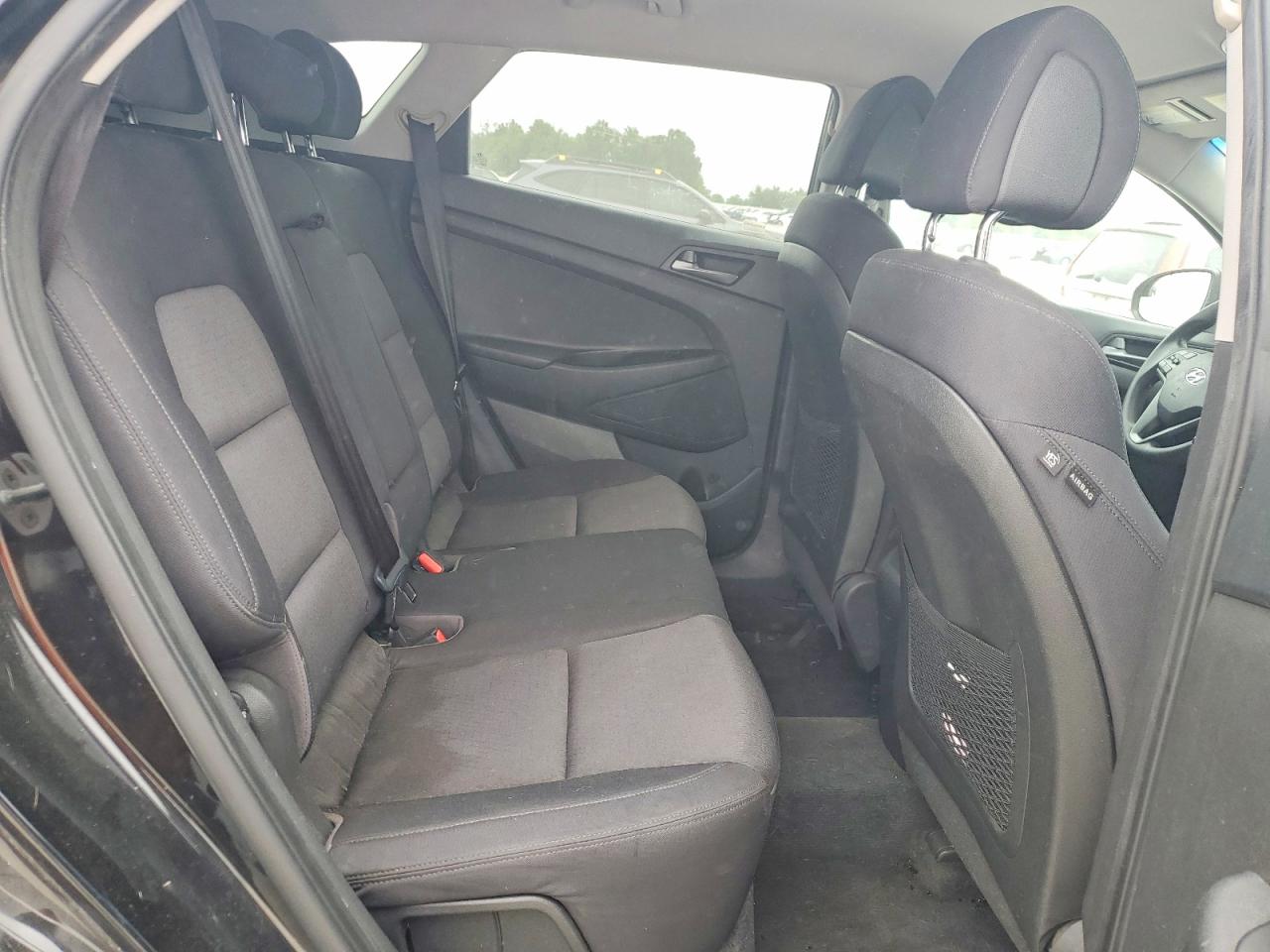 2017 HYUNDAI TUCSON SE photo 21
