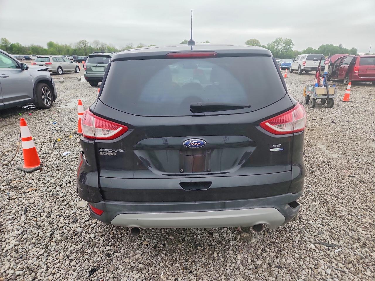 2013 FORD ESCAPE SE photo 11