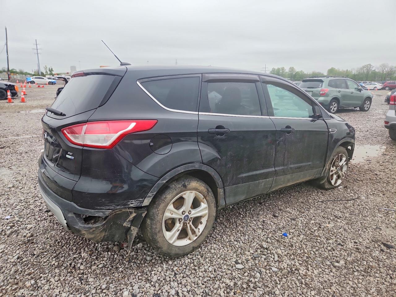 2013 FORD ESCAPE SE photo 5