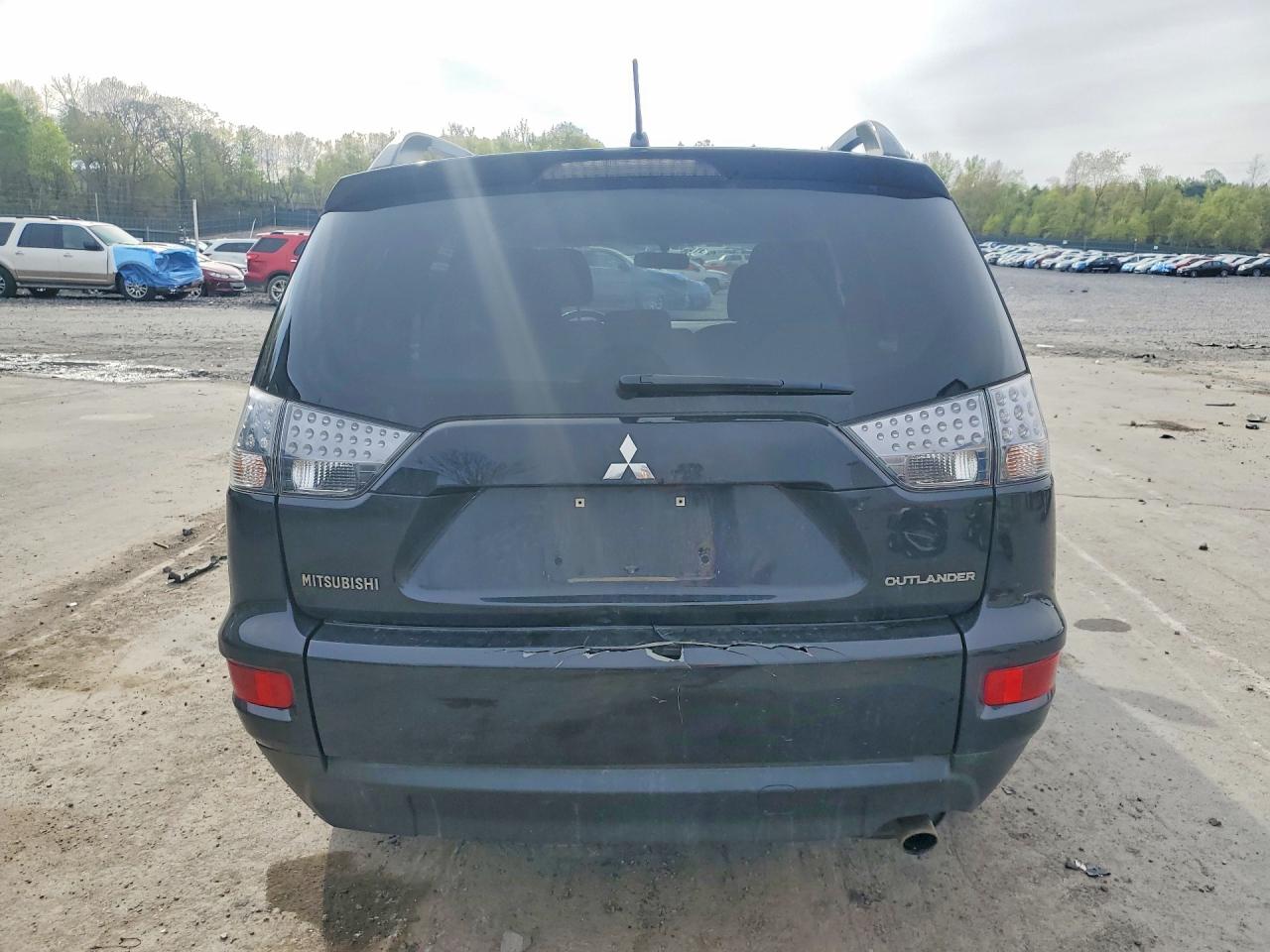 2012 MITSUBISHI OUTLANDER ES photo 16