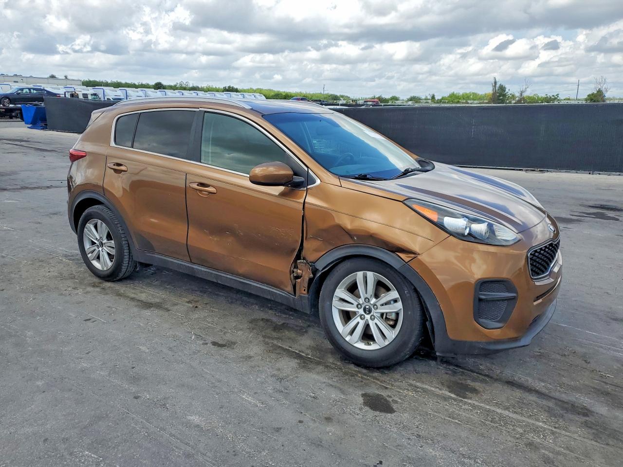 2017 KIA SPORTAGE LX photo 7