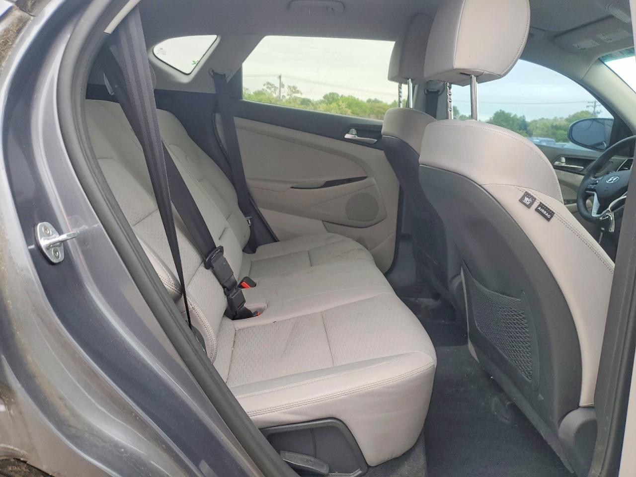 2019 HYUNDAI TUCSON SE photo 21