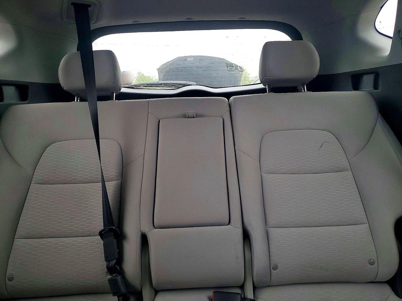 2019 HYUNDAI TUCSON SE photo 19