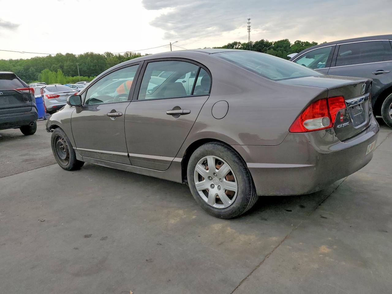 2010 HONDA CIVIC LX photo 4