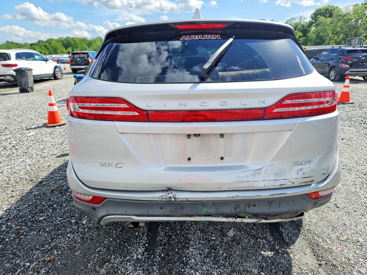 2017 LINCOLN MKC RESERVE photo 16