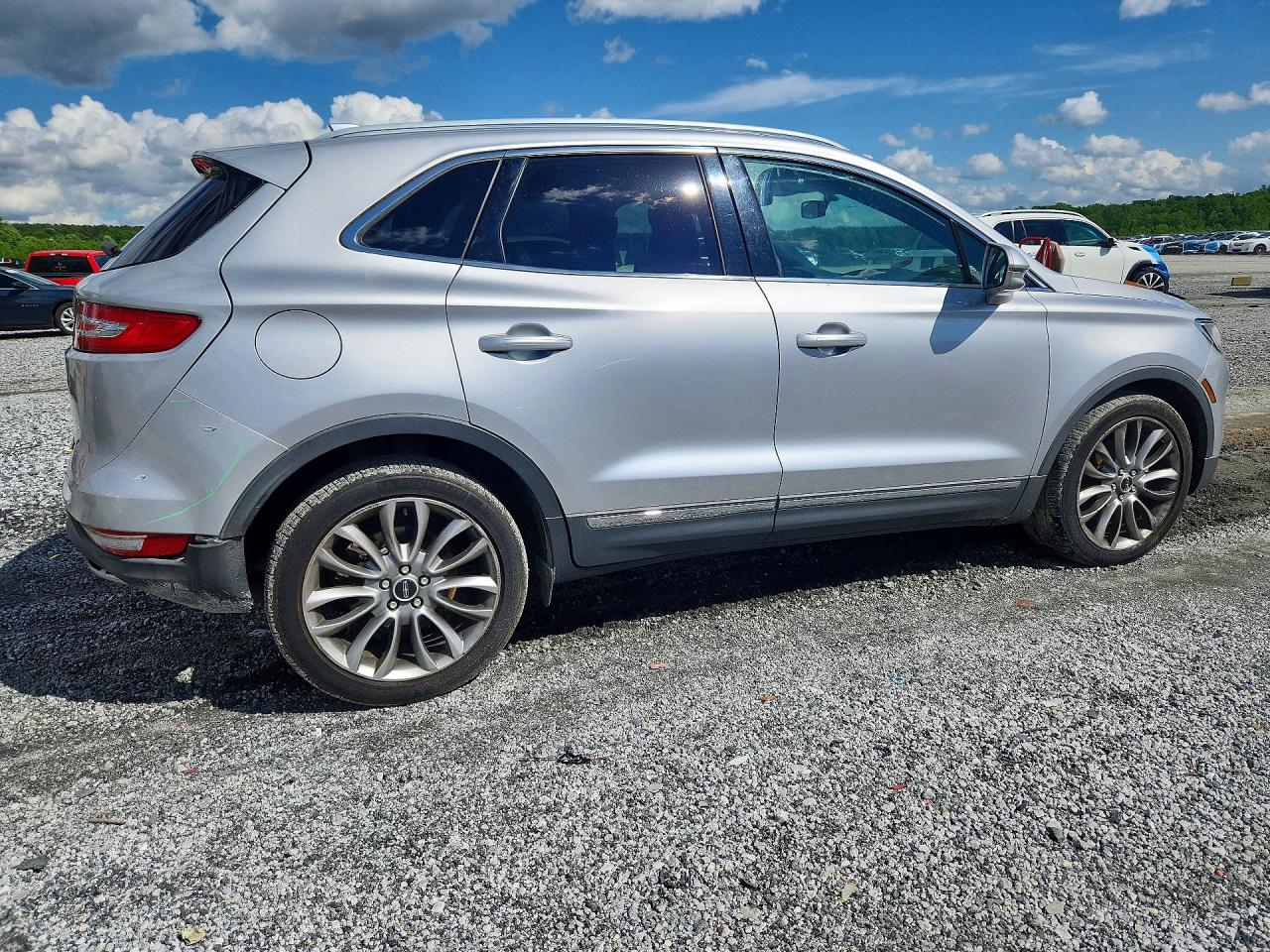 2017 LINCOLN MKC RESERVE photo 7