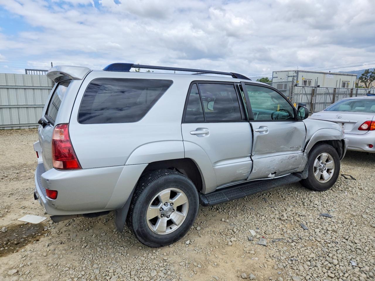 2003 TOYOTA 4RUNNER SR5 photo 5