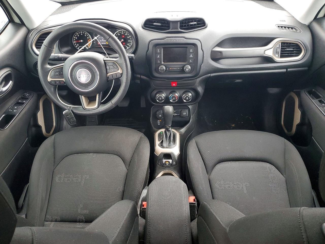 2017 JEEP RENEGADE SPORT photo 8