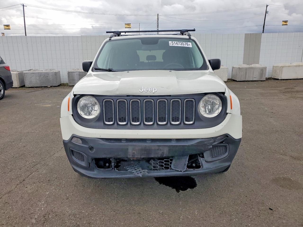 2017 JEEP RENEGADE SPORT photo 5