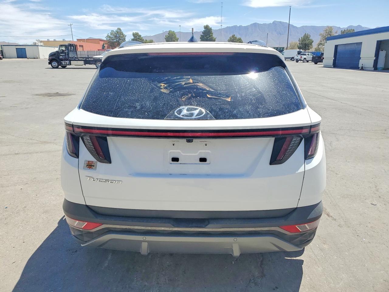 2023 HYUNDAI TUCSON photo 11