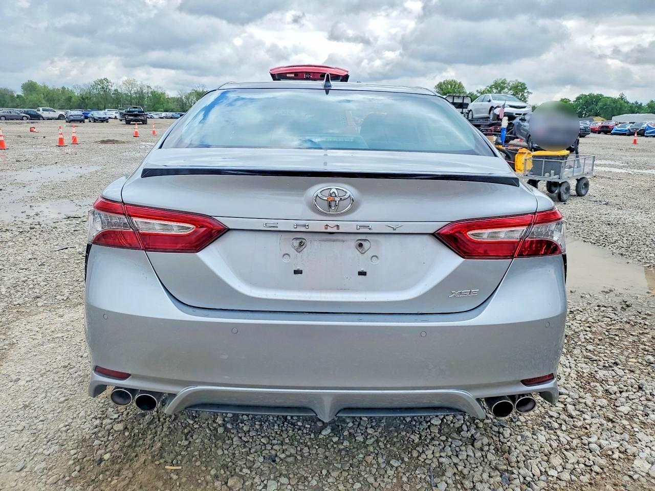2019 TOYOTA CAMRY XSE V6 photo 6