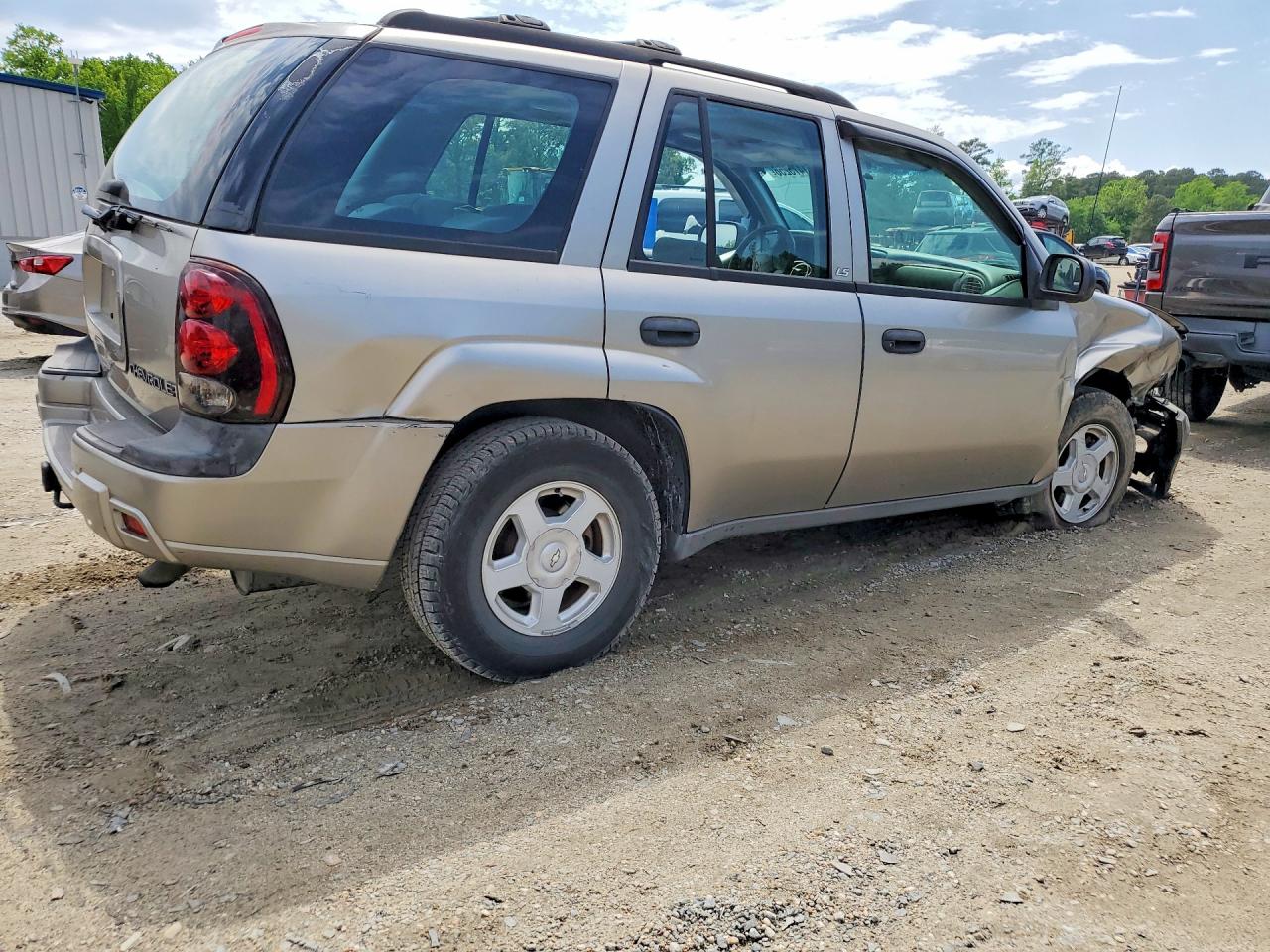 2003 CHEVROLET TRAILBLAZER photo 5