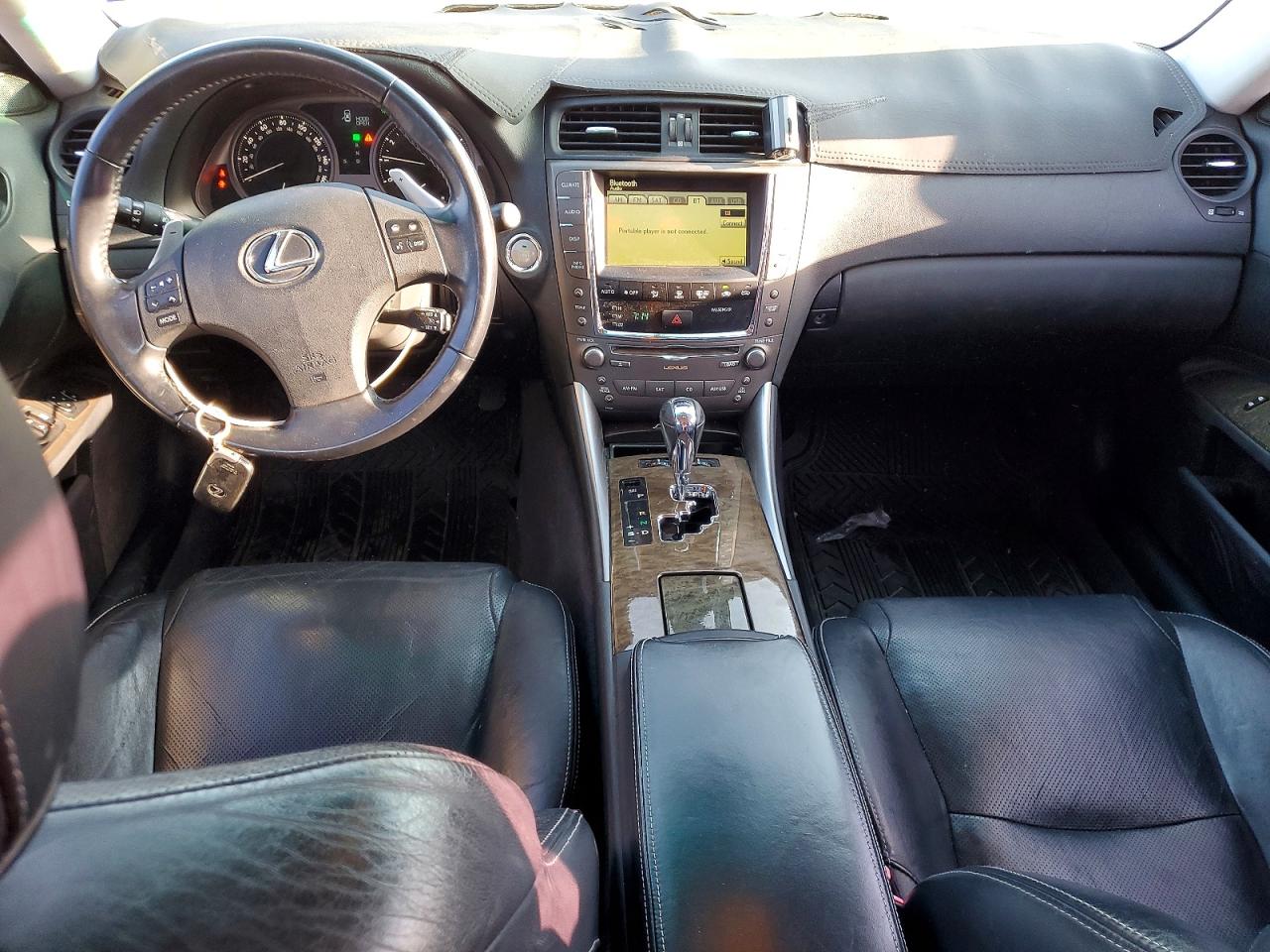 2010 LEXUS IS 250 photo 15