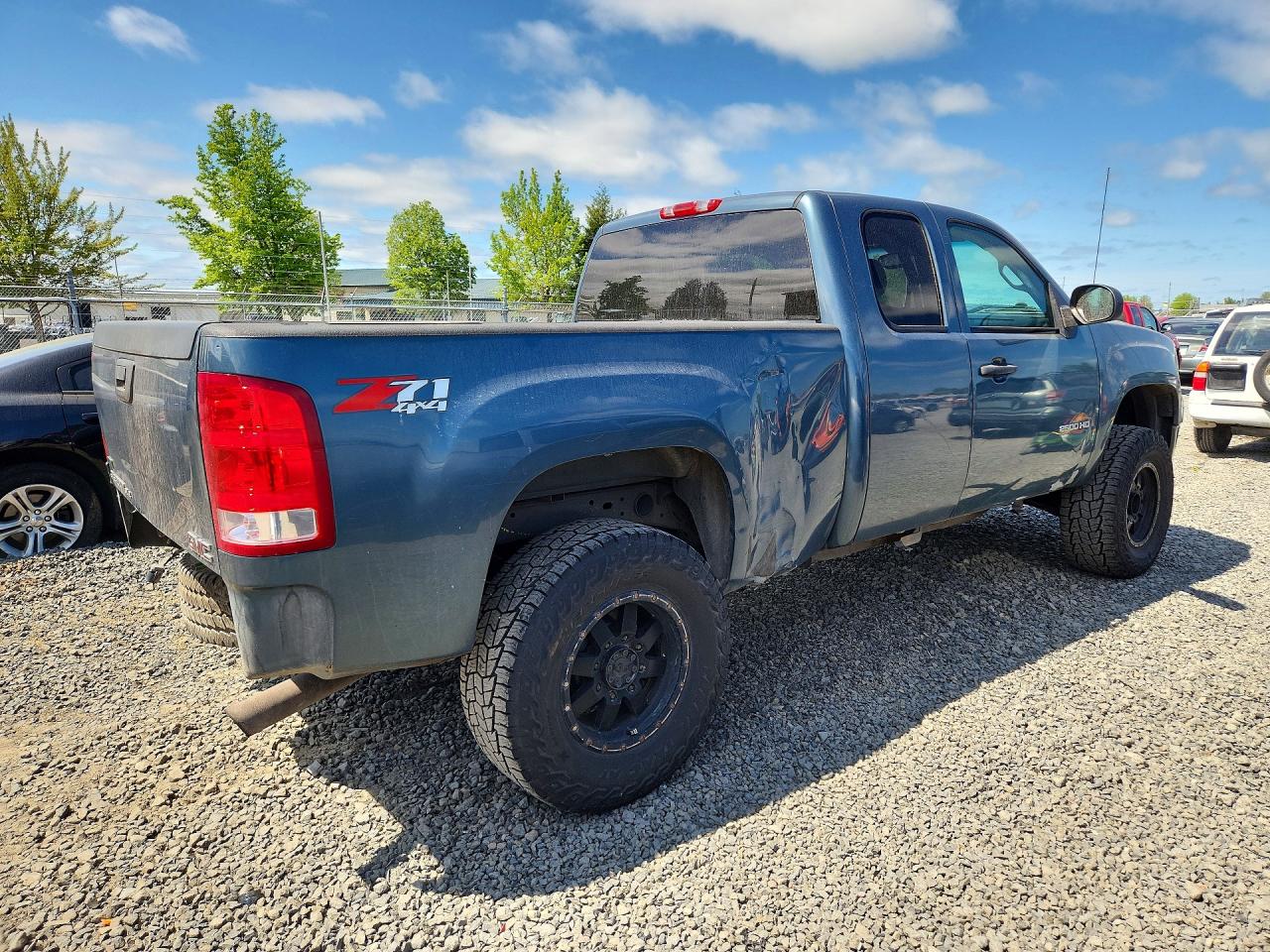 2012 GMC SIERRA K2500 SLE photo 5