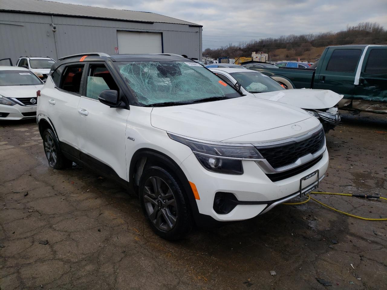 2021 KIA SELTOS S photo 7