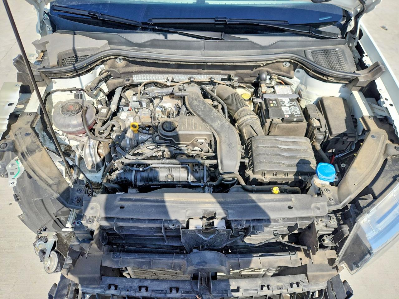 2024 VOLKSWAGEN TAOS SE photo 23