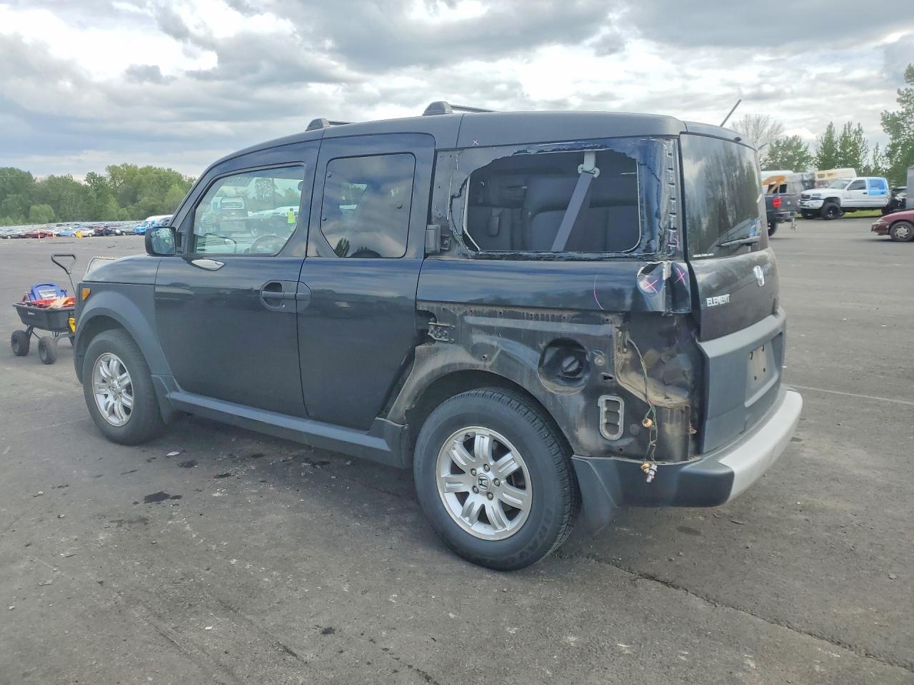 2006 HONDA ELEMENT EX photo 4