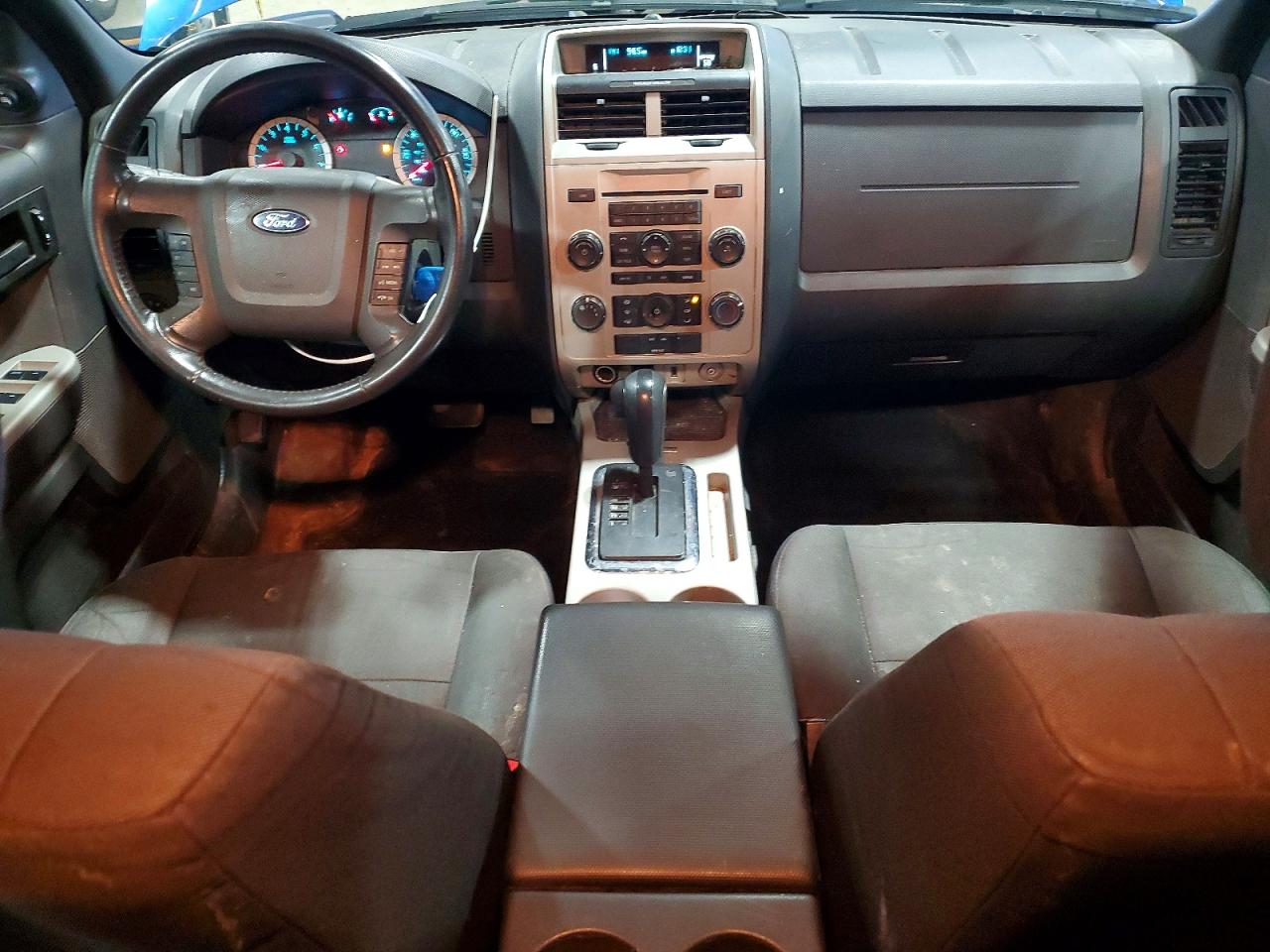 2012 FORD ESCAPE XLT photo 8