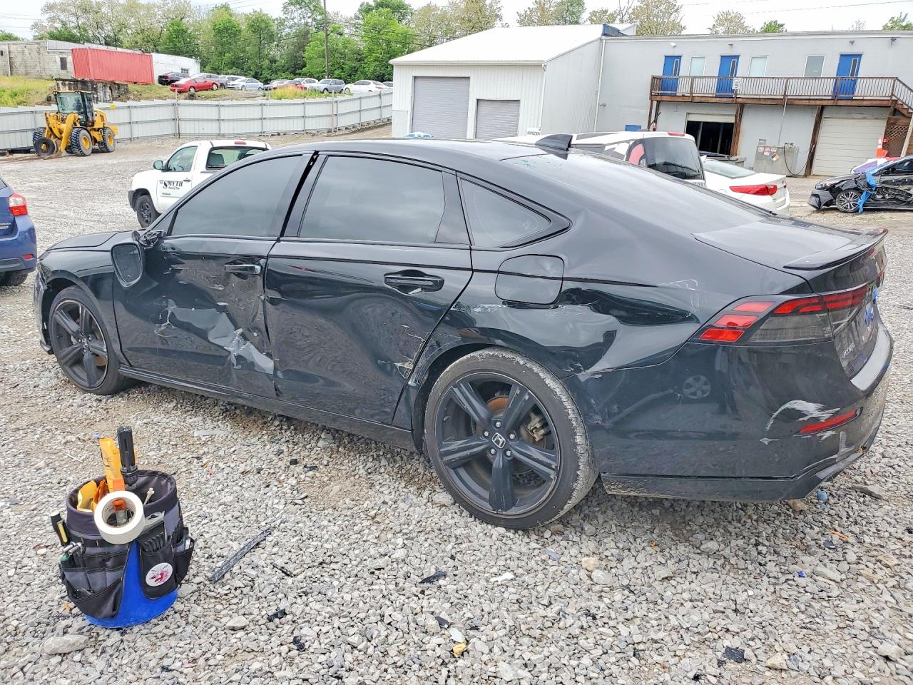 2024 HONDA ACCORD HYBRID SPORT-L photo 2