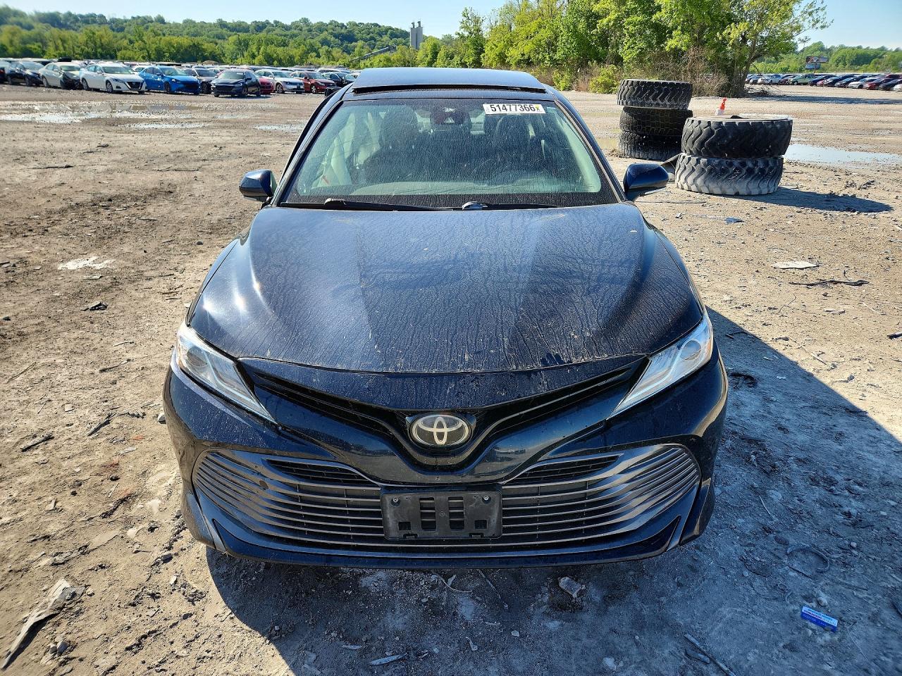 2020 TOYOTA CAMRY XLE photo 9
