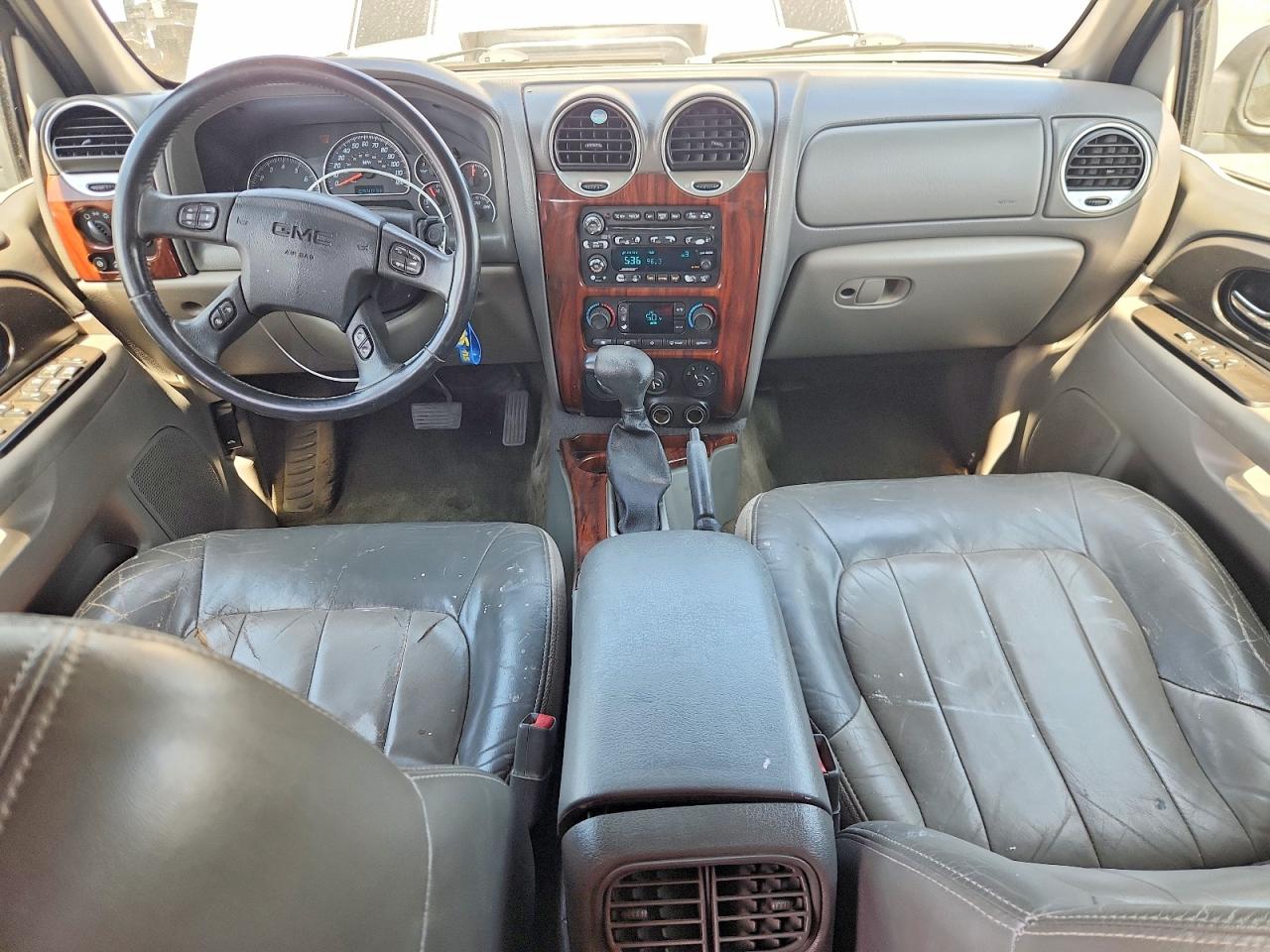 2002 GMC ENVOY photo 15