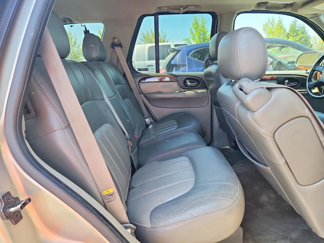 2002 GMC ENVOY photo 21