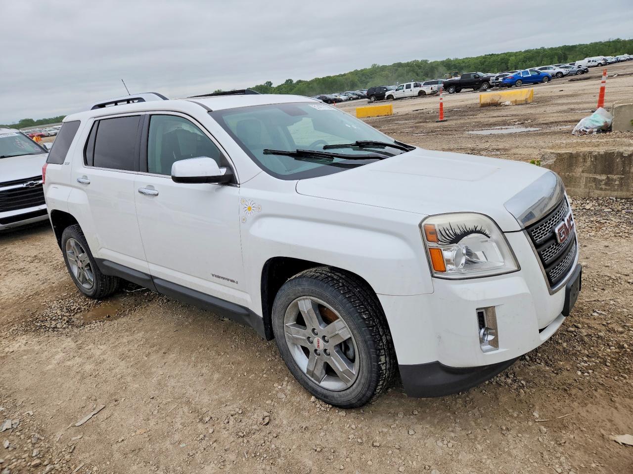 2012 GMC TERRAIN SLT photo 7