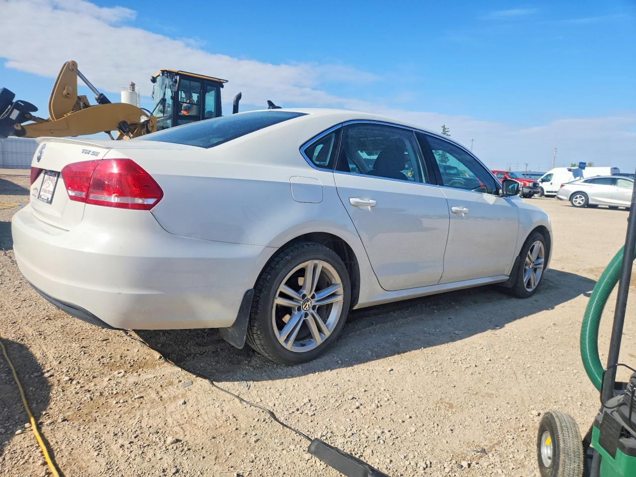 2014 VOLKSWAGEN PASSAT SE photo 7