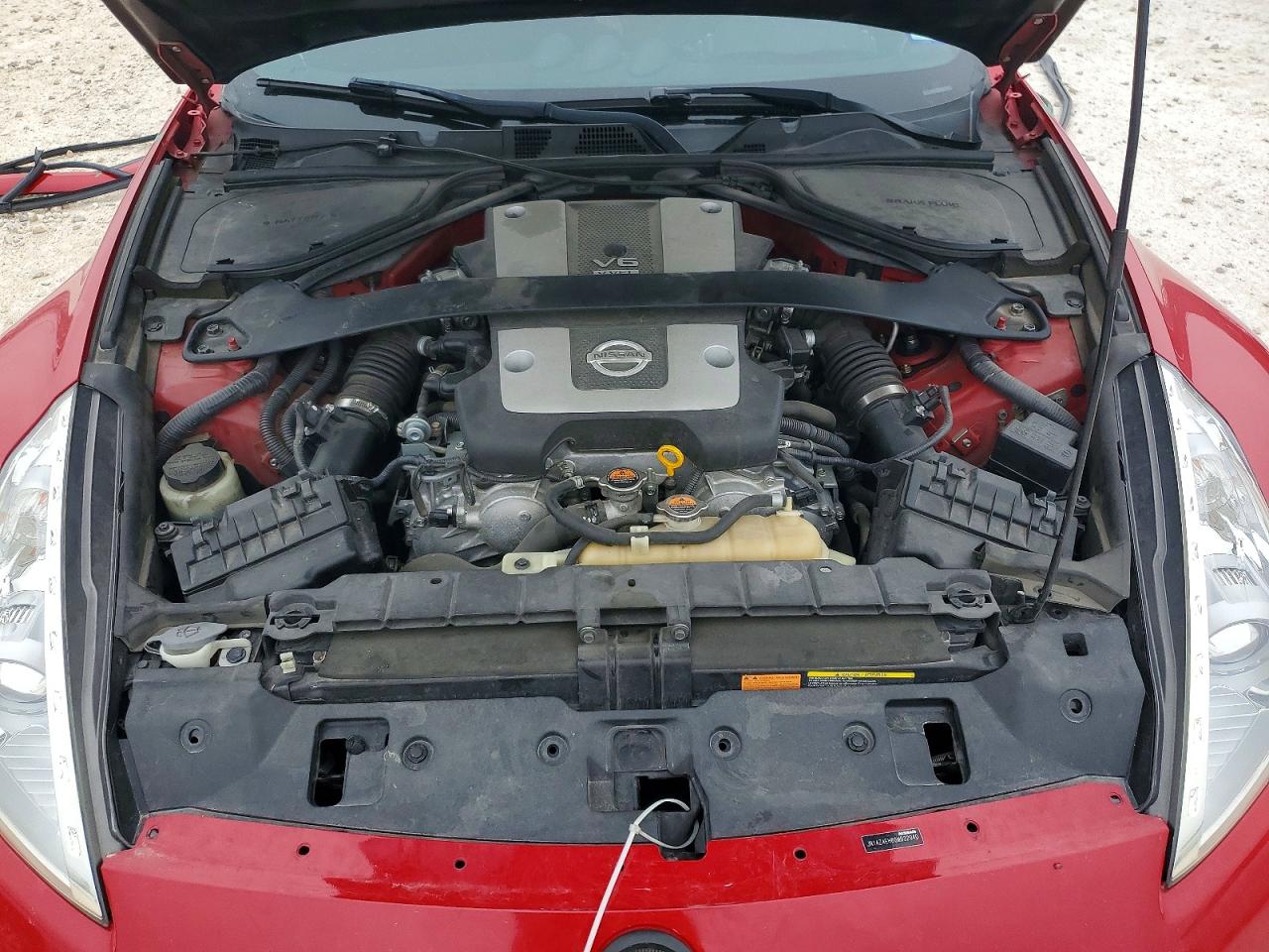 2016 NISSAN 370Z BASE photo 31