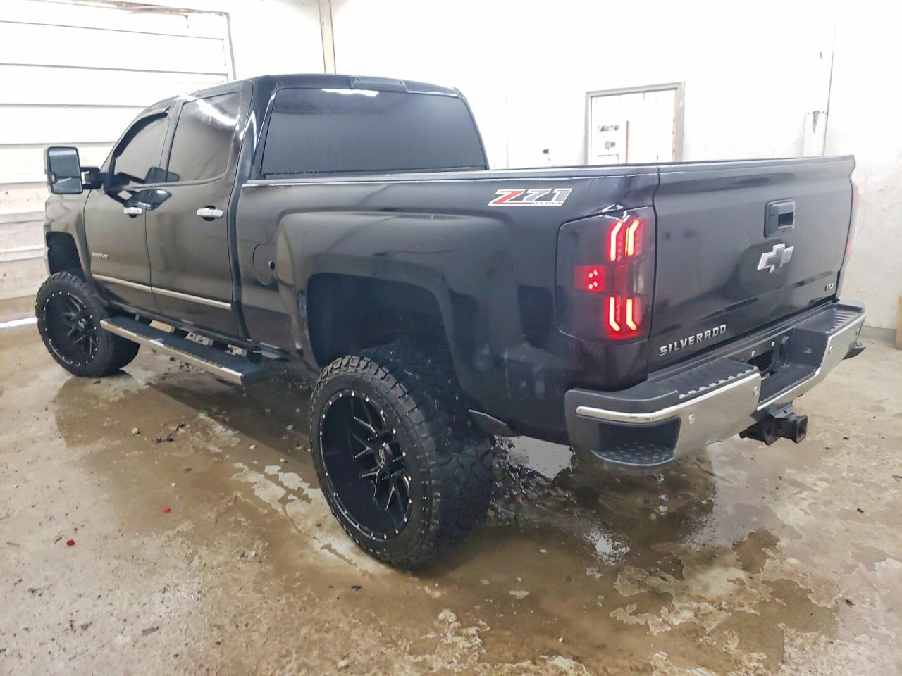 2015 CHEVROLET SILVERADO K2500 HEAVY DUTY LTZ photo 3