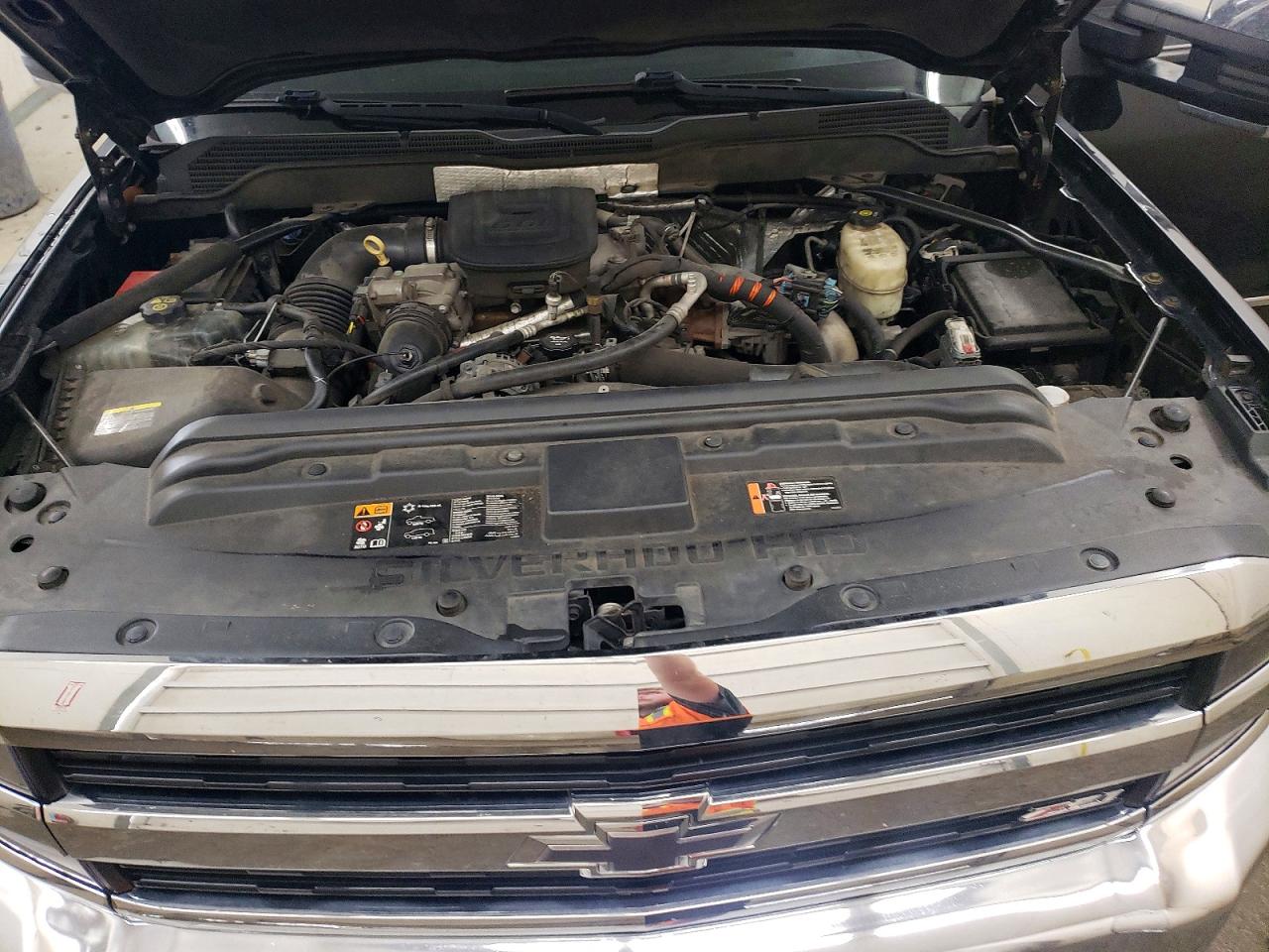 2015 CHEVROLET SILVERADO K2500 HEAVY DUTY LTZ photo 21