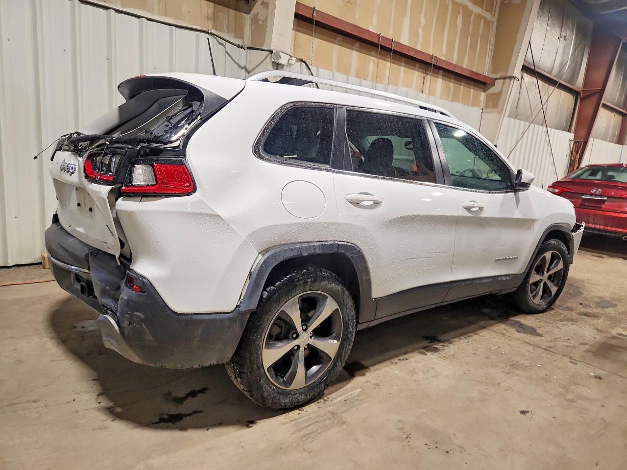 2019 JEEP CHEROKEE LIMITED photo 5
