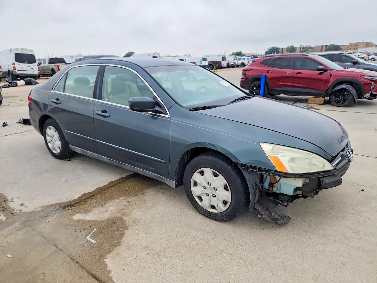 2004 HONDA ACCORD LX photo 10