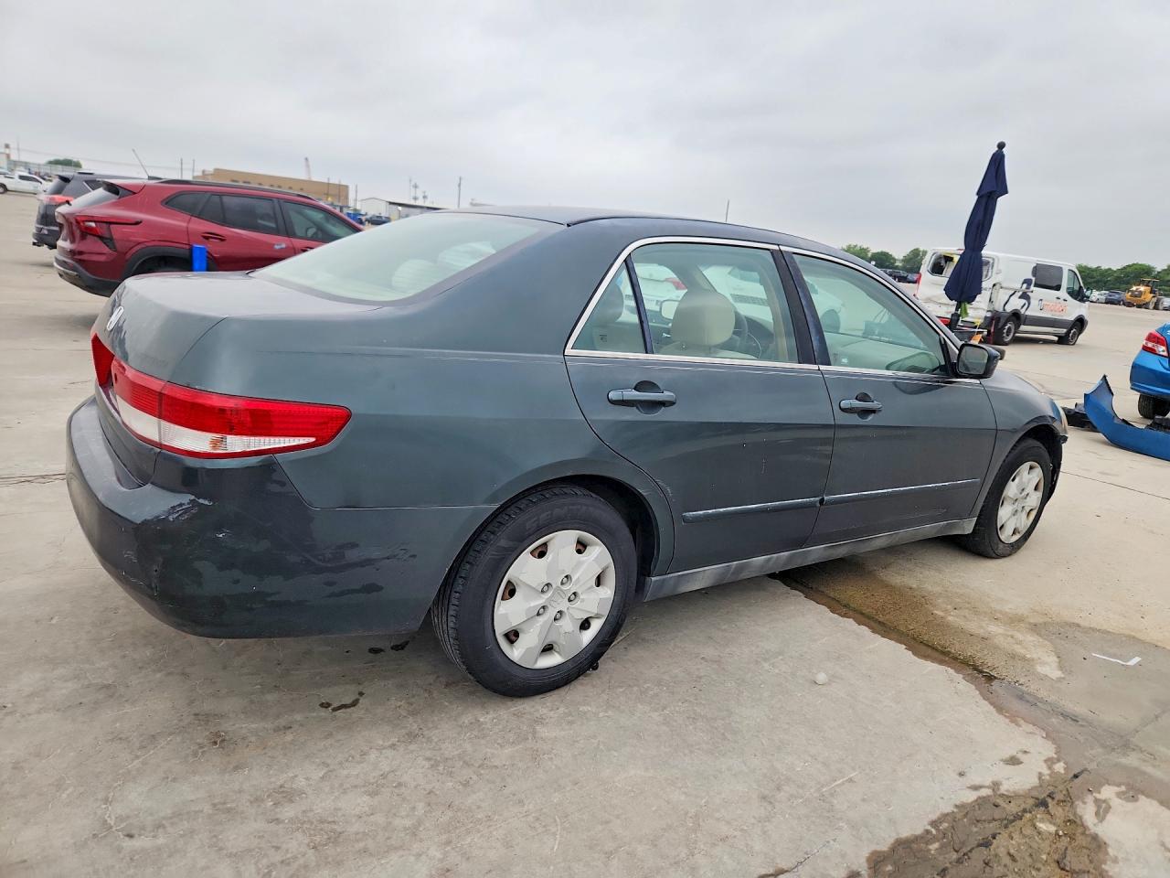 2004 HONDA ACCORD LX photo 7