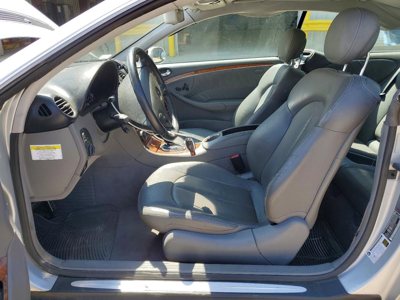 2007 MERCEDES-BENZ CLK 350 photo 19