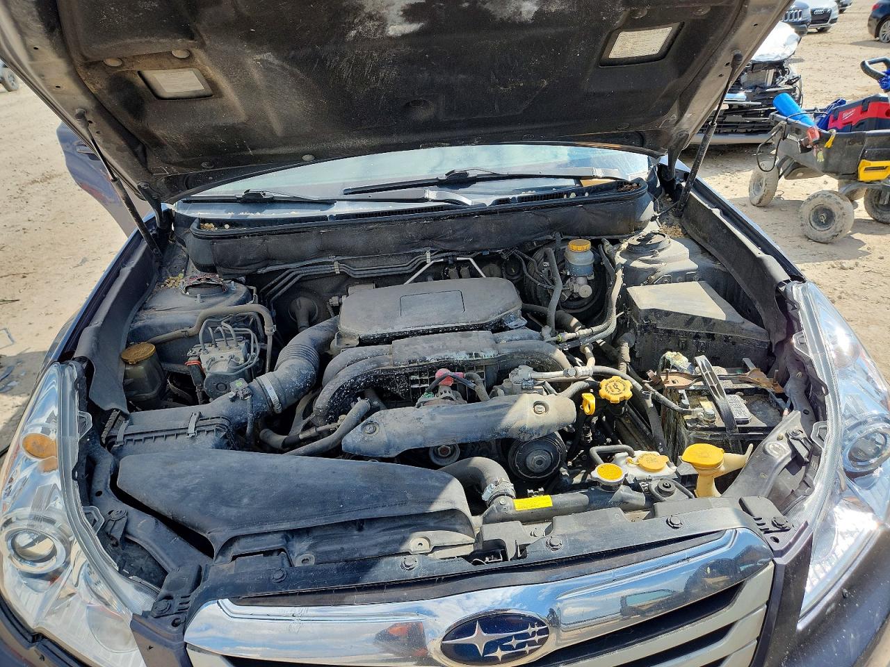 2011 SUBARU OUTBACK 2.5I photo 21