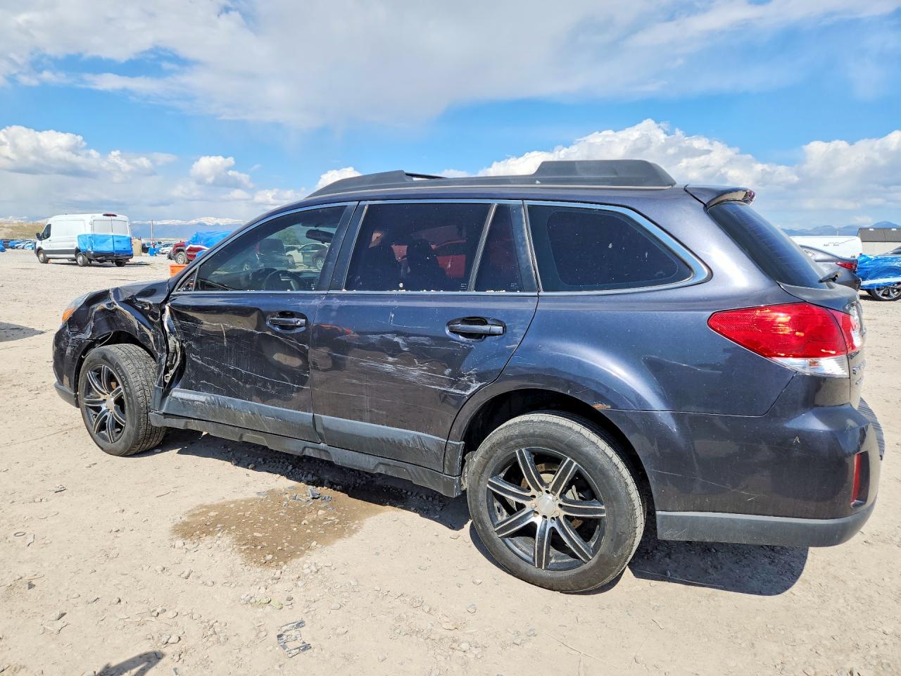 2011 SUBARU OUTBACK 2.5I photo 3