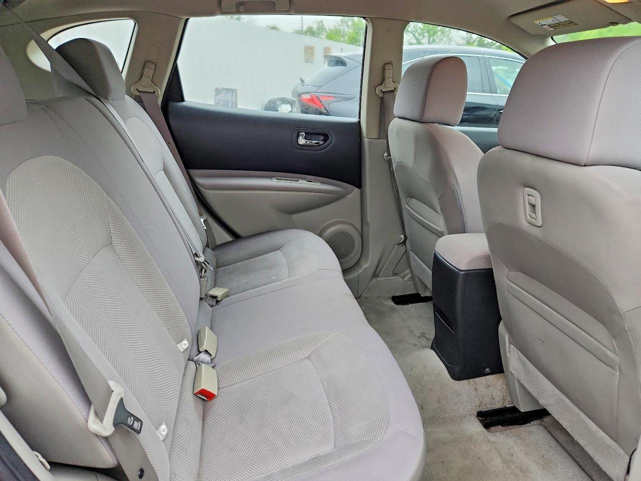 2013 NISSAN ROGUE S photo 21