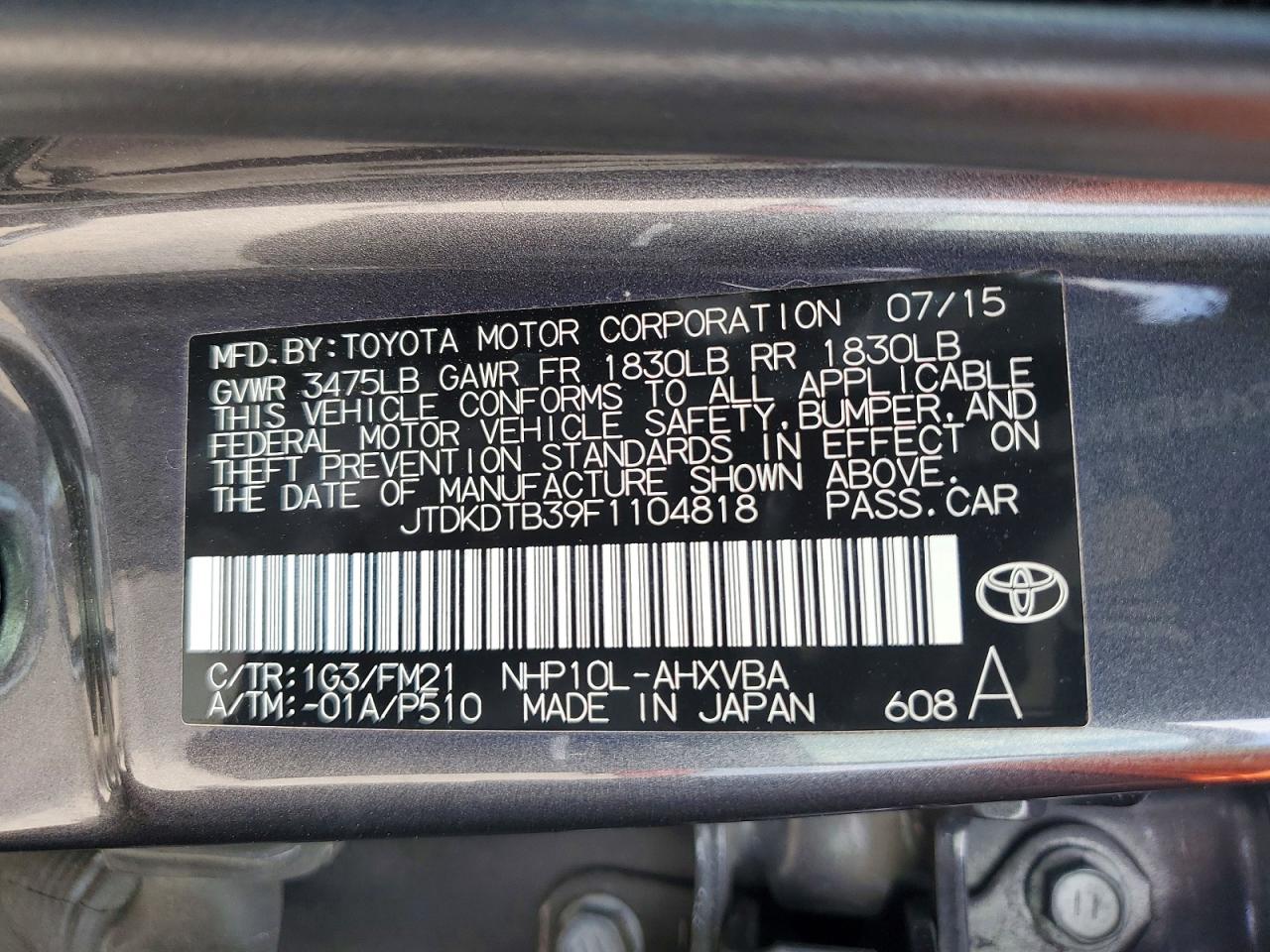 2015 TOYOTA PRIUS C TWO photo 23
